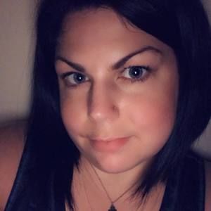 Meet your Posher, Deanna